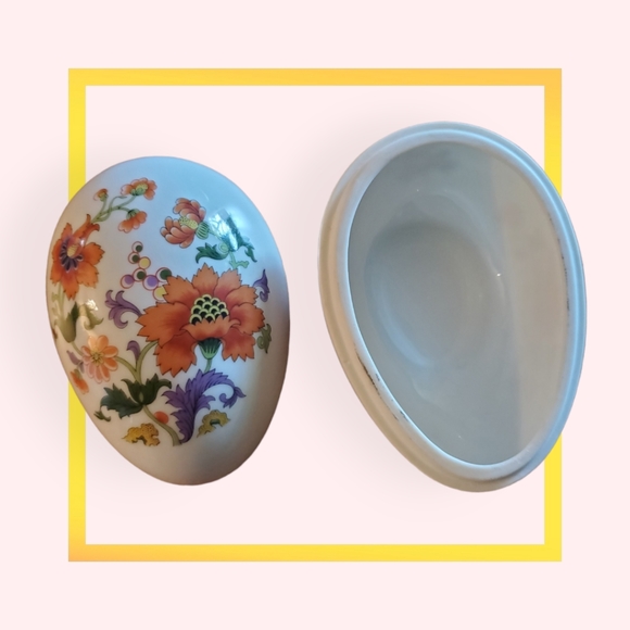 Limoges French Porcelain Egg Shaped Trinket Box with Orange Flowers - Picture 3 of 4